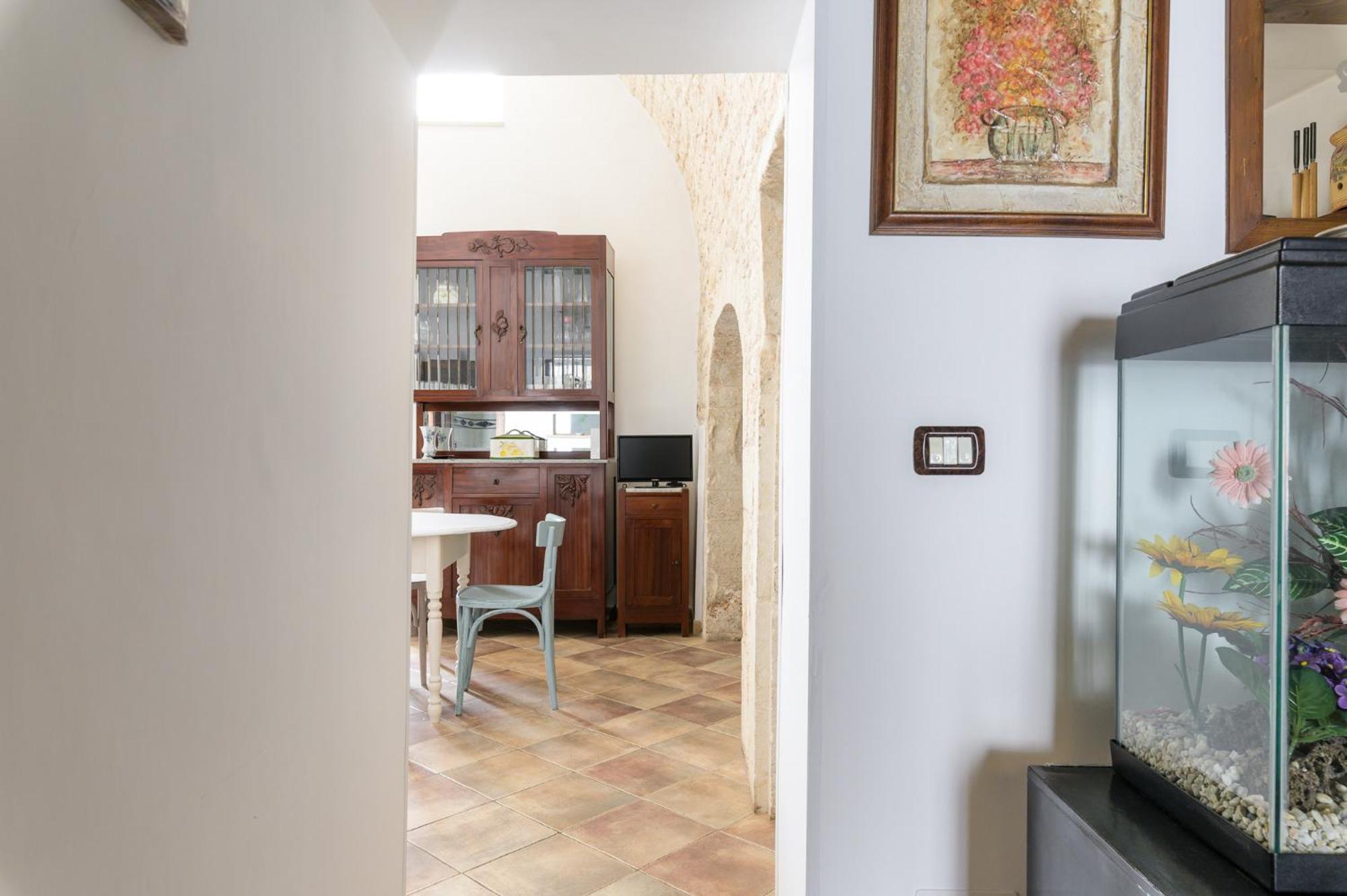Appartamento Vintage Con Balcone By Wonderful Italy オストゥーニ エクステリア 写真