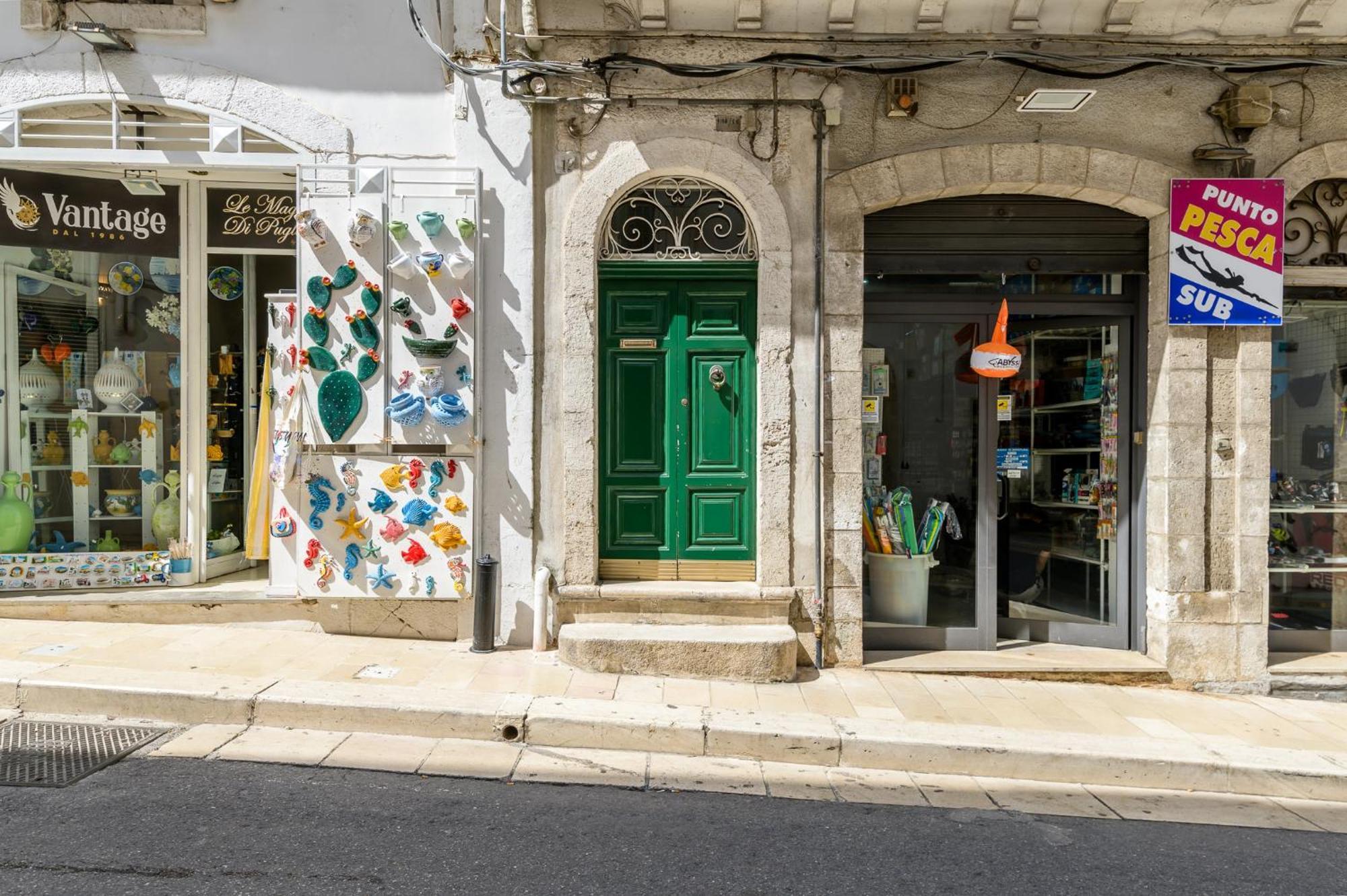 Appartamento Vintage Con Balcone By Wonderful Italy オストゥーニ エクステリア 写真